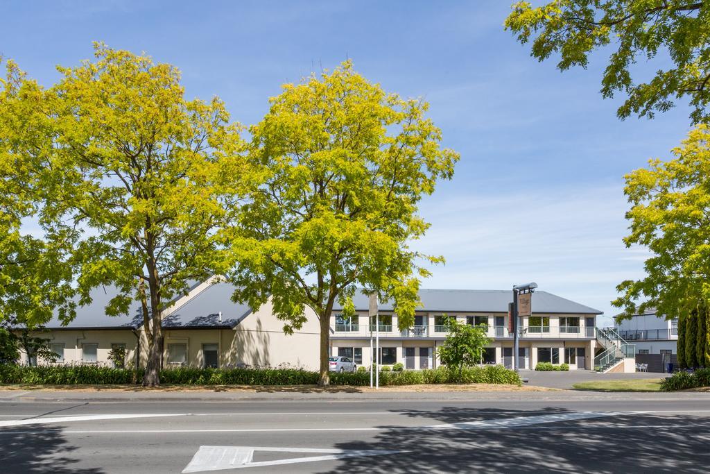 Village Motel Havelock North Dış mekan fotoğraf