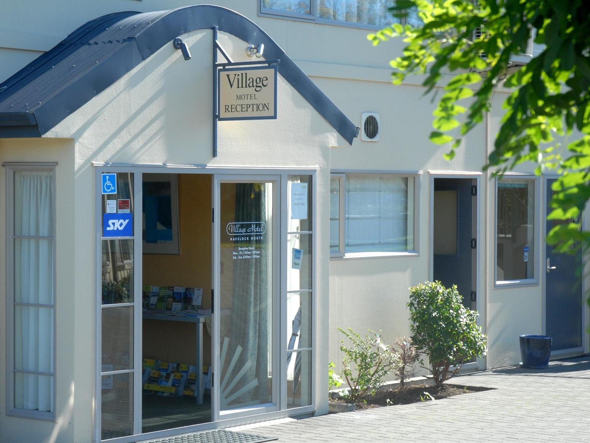 Village Motel Havelock North Dış mekan fotoğraf