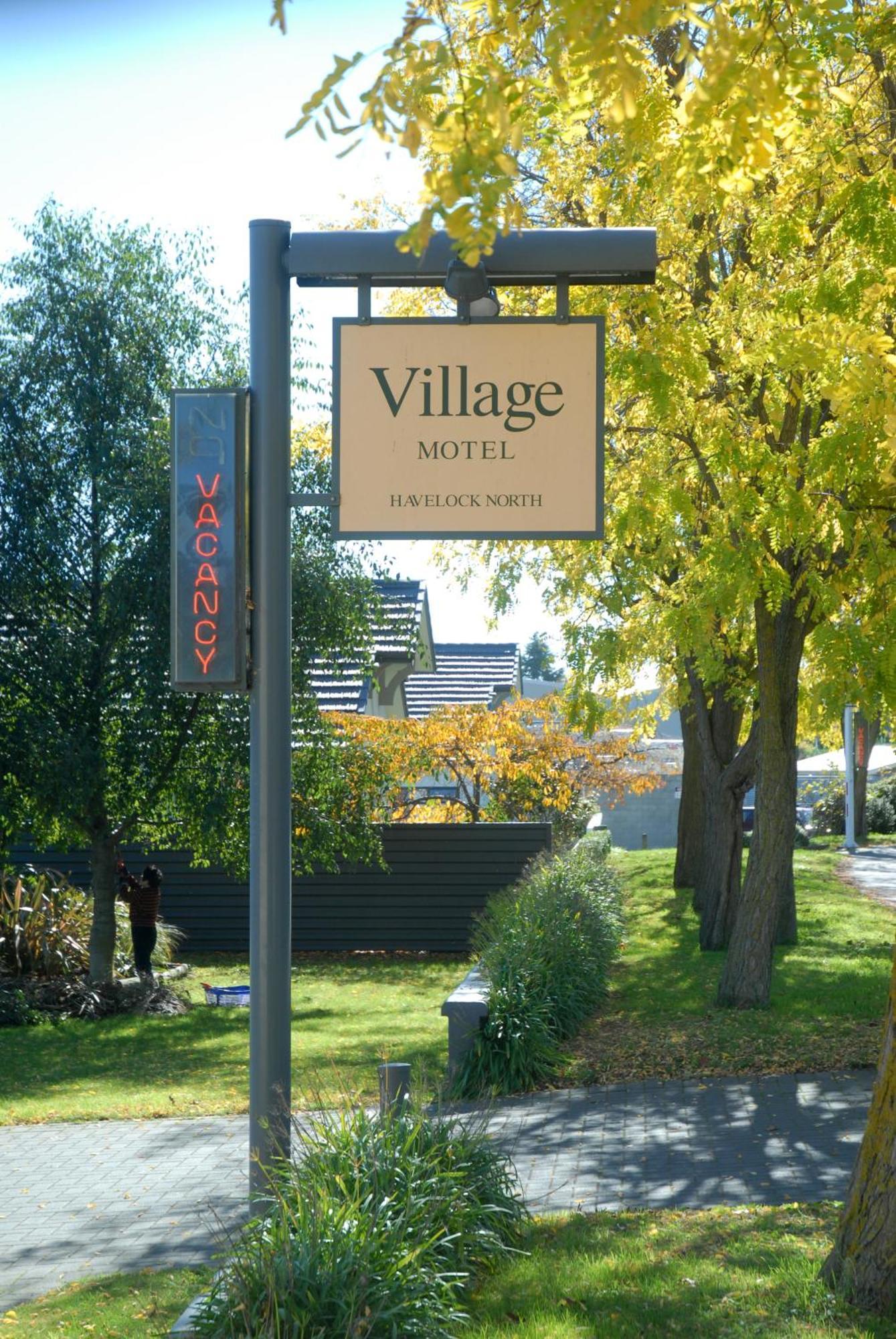 Village Motel Havelock North Dış mekan fotoğraf